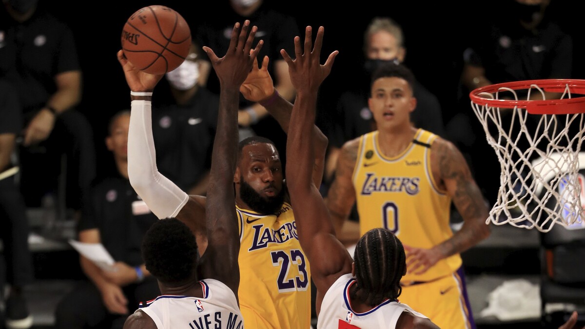 Lakers Clippers Passion For Game Doesn T Burst In Bubble Los Angeles Times