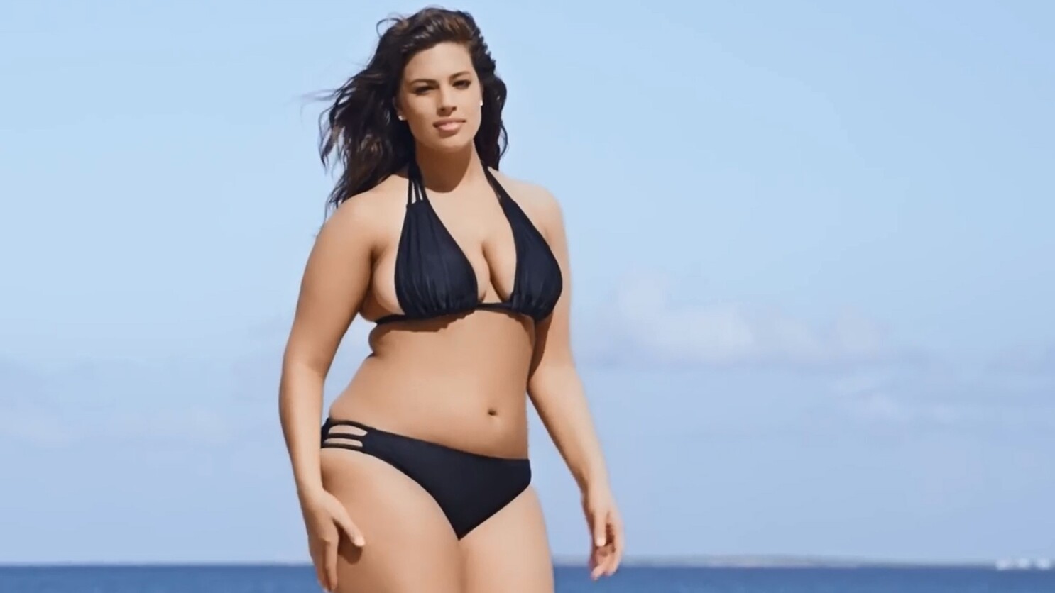 bur jeg fandt det materiale Plus-size model Ashley Graham lands SI swimsuit-issue ad for curvy women -  Los Angeles Times