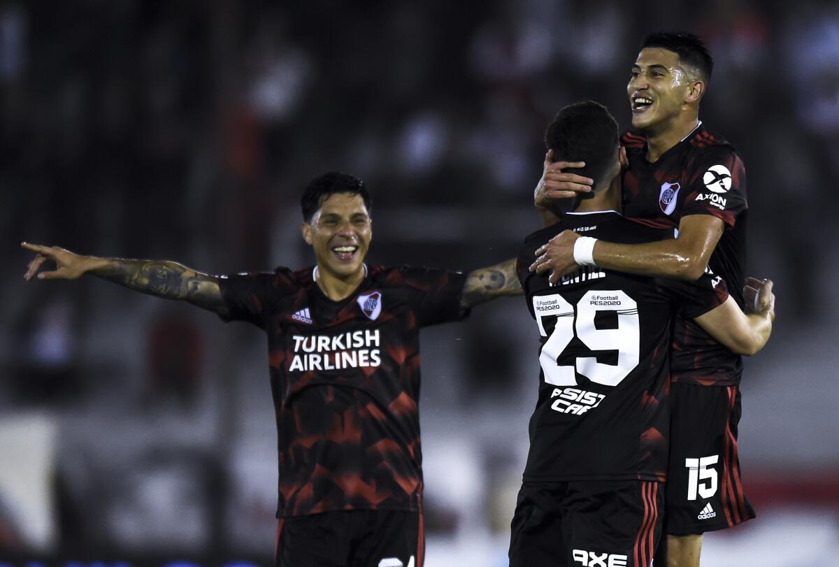 BUENOS AIRES, ARGENTINA - SEPTEMBER 14: Exequiel Palacios of River Plate celebrates after scoring the third goal of his team during a match between Huracan and River Plate as part of Superliga Argentina 2019/20 at Tomas Adolfo Duco Stadium on September 14, 2019 in Buenos Aires, Argentina. (Photo by Marcelo Endelli/Getty Images) ** OUTS - ELSENT, FPG, CM - OUTS * NM, PH, VA if sourced by CT, LA or MoD **