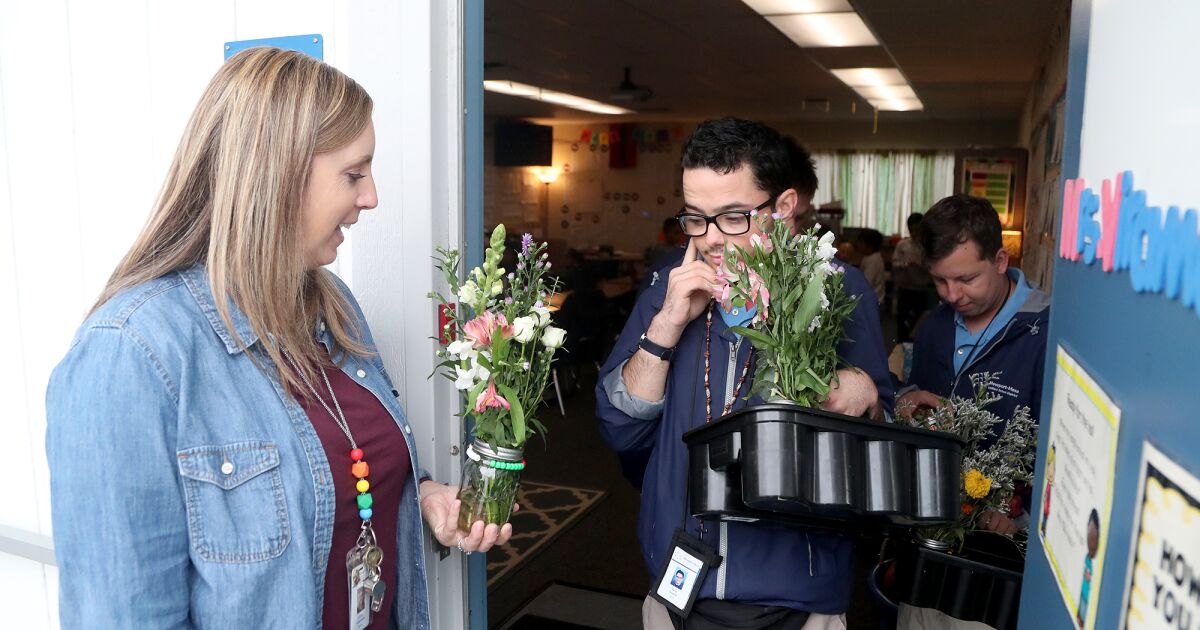 An activity ripe with lessons and fun, ‘flower cart’ lets Newport-Mesa’s STEP students blossom