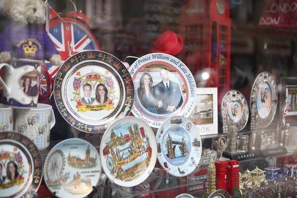 By Whitney Friedlander, Los Angeles Times Does it get any more tchotchke than this? Royal wedding souvenir plates like the ones pictured here are a dime a dozen in London right now. And they might actually cost that much after Prince William marries longtime steady Kate Middleton on April 29 at Westminster Abbey. But don't think these are the only ways to bring a piece of royal history into your own flat. Read on to find out what other material possessions are now branded with the smiling faces of the happy couple.