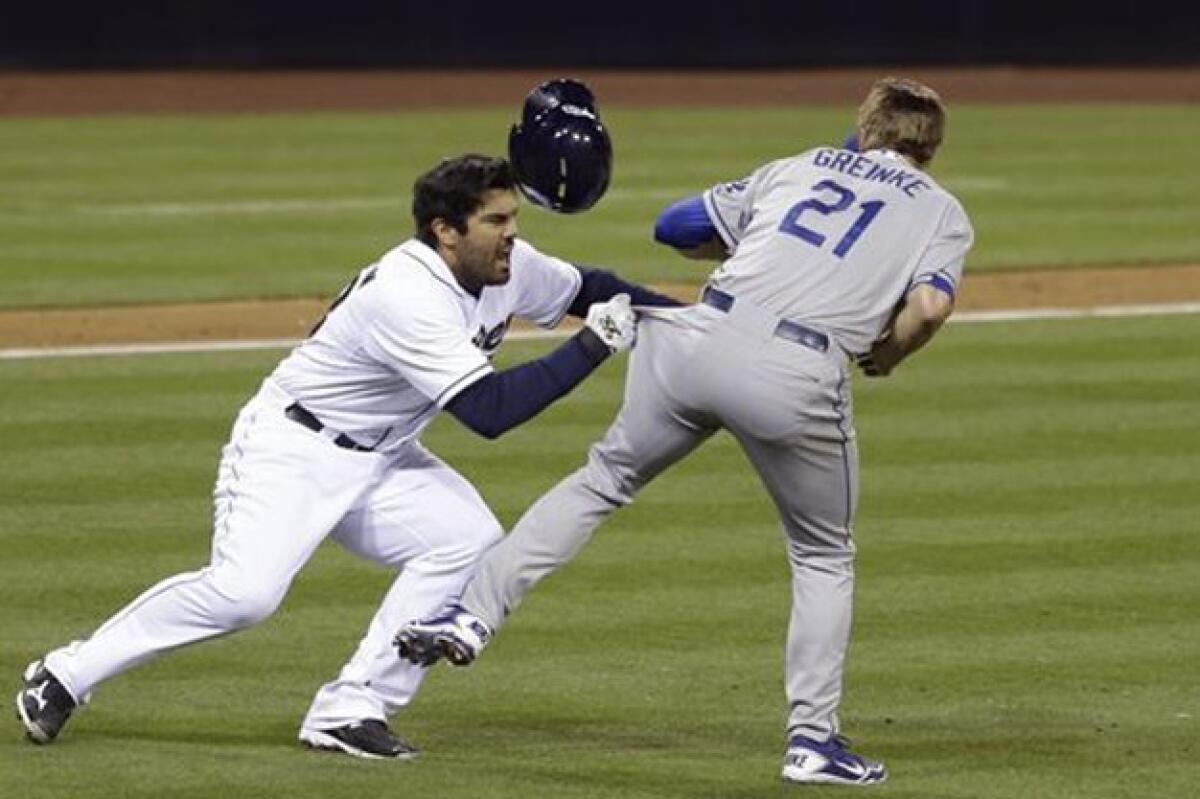 Zack Greinke's mound repair, 08/23/2020