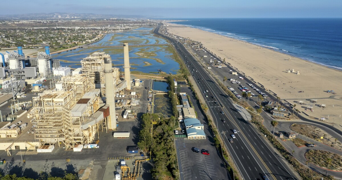 Newsom prévoit de garder les lumières allumées en Californie – avec des combustibles fossiles