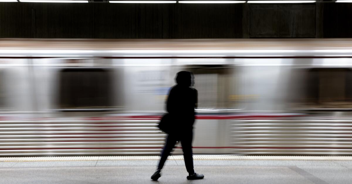 Misplaced something on the Metro rail? Here’s how to get it back Misplaced something on the Metro rail? Here’s how to get it back