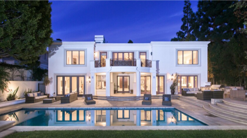 In December A Collection Of Former Celebrity Homes For Sale Los Angeles Times