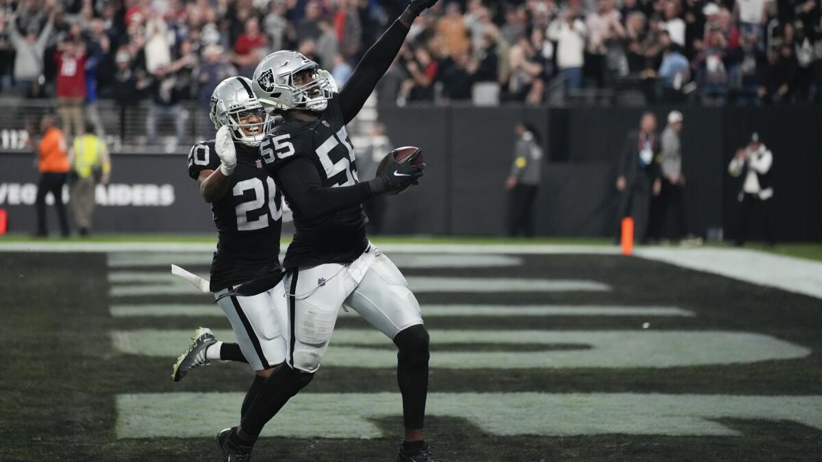 Raiders' insane last-second win over Patriots still talk of NFL