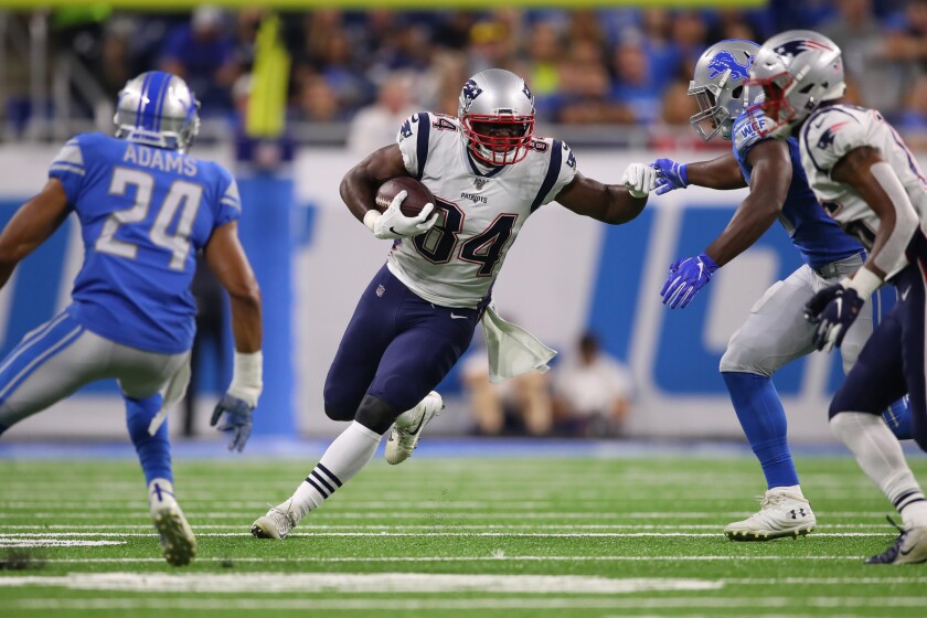 Nfl Preseason Patriots Rout Lions Thanks To Backups Daniel Jones