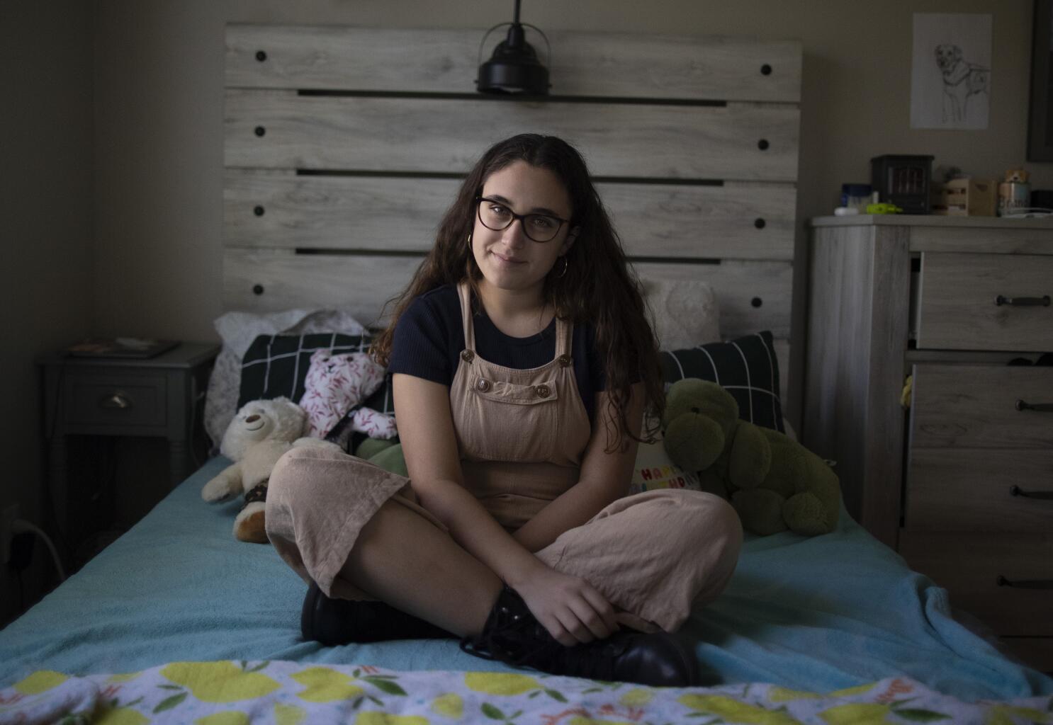 Teen gun violence survivor heals through activism - Los Angeles Times