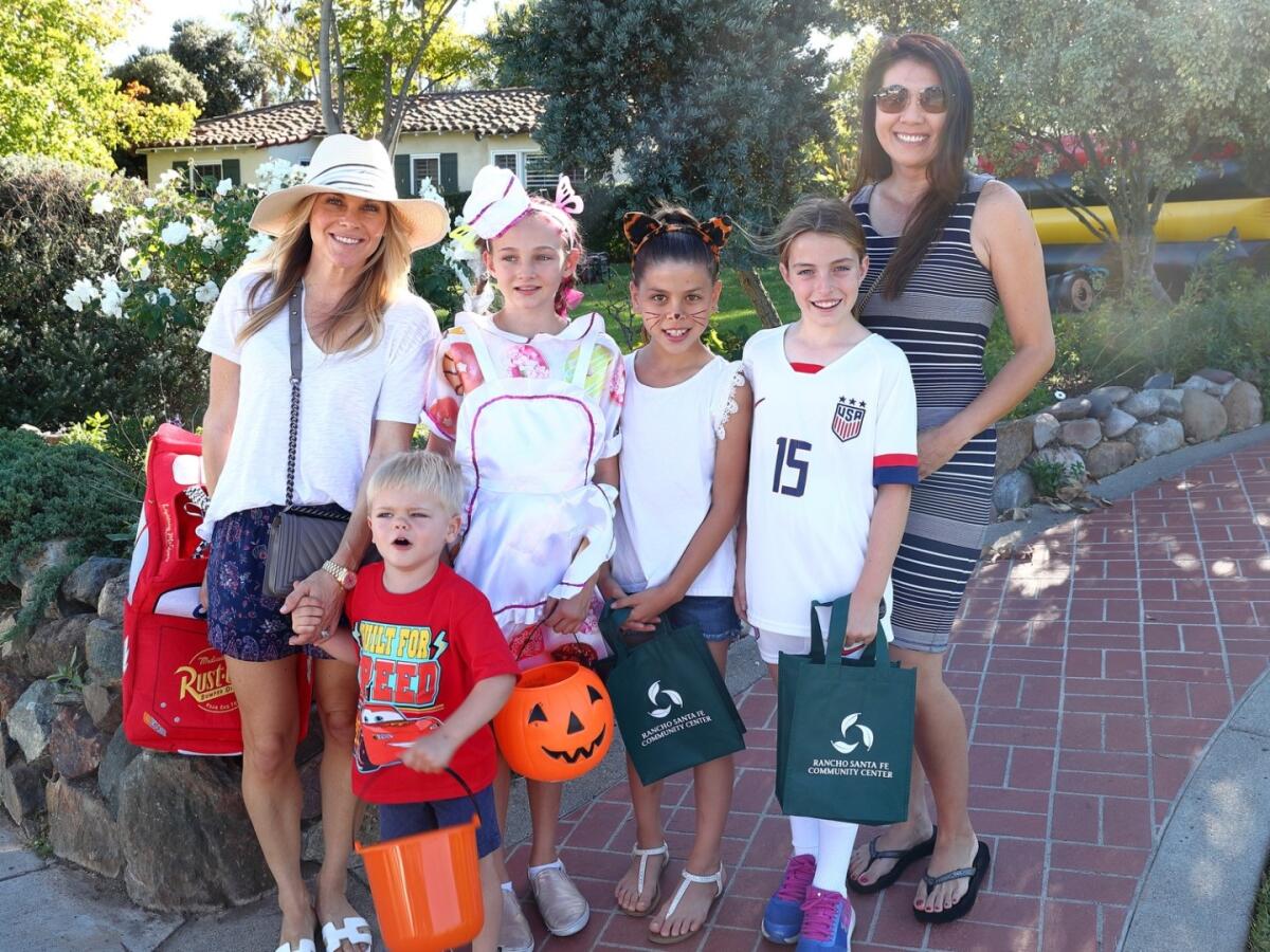 Trick or treaters at the Inn in 2019.
