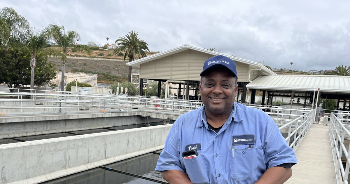 Wastewater treatment operator reaches 25-year milestone Wastewater treatment operator reaches 25-year milestone