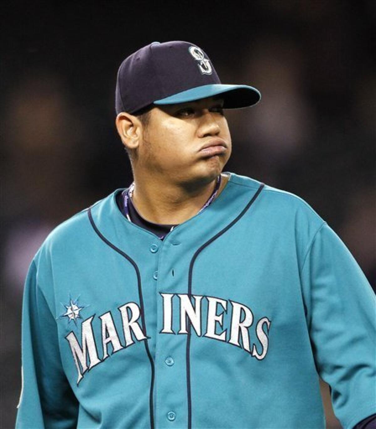 Felix Hernandez at Mariners 1st home playoffs in 21 years