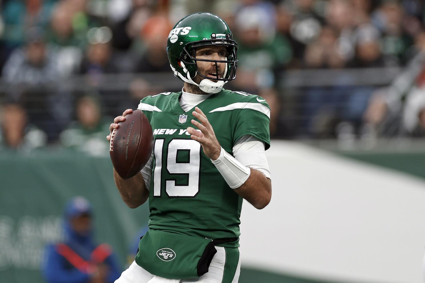 Jets bringing back QBs Flacco, White as Wilson's backups - The San