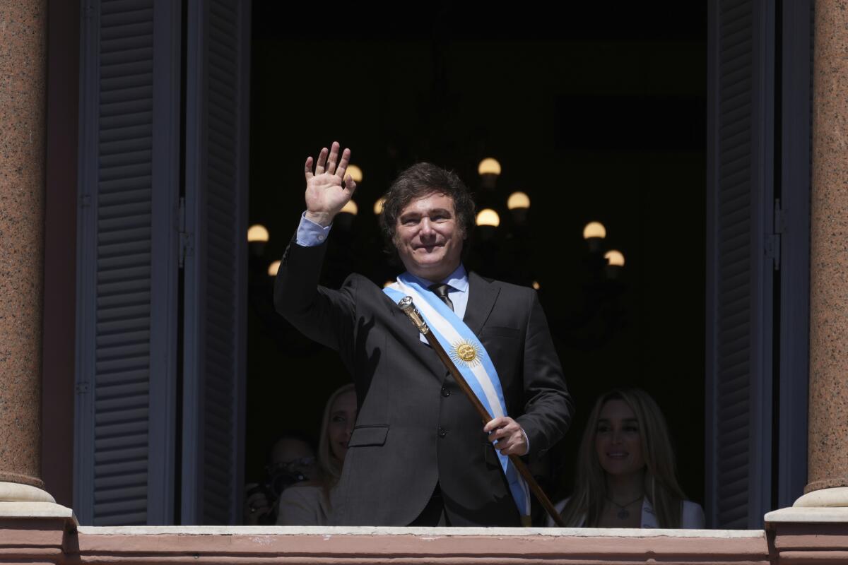 El recién juramentado presidente de Argentina, Javier Milei, 