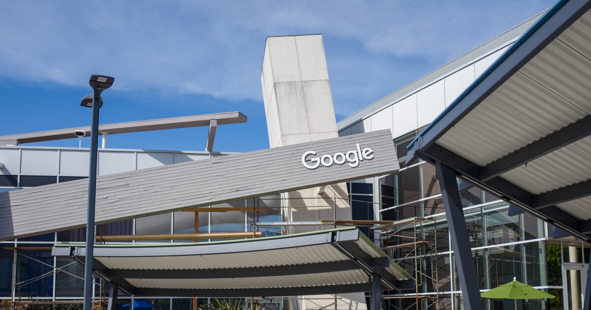 Effort to stem online extremism accidentally pushed people toward an anarchist Effort to stem online extremism accidentally pushed people toward an anarchist