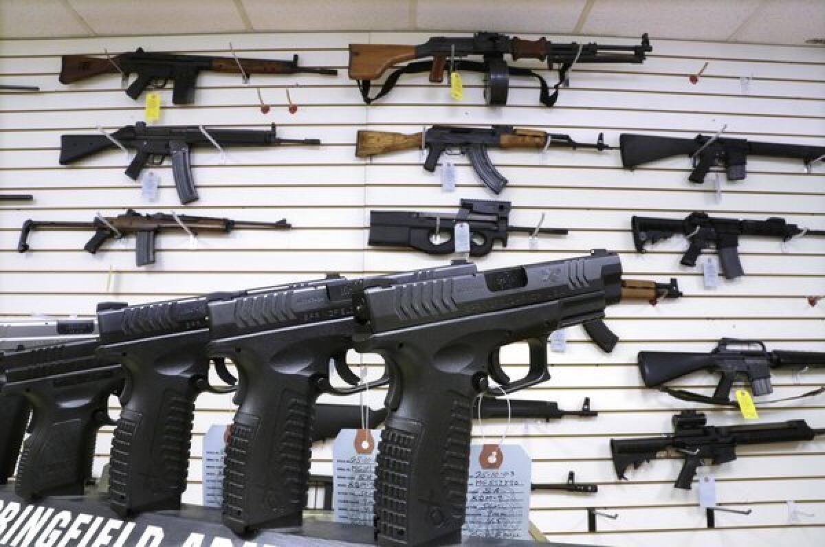 After recent mass shootings, police chiefs around the nation are calling on President Trump and Congress to enact gun laws, including a ban of assault weapons