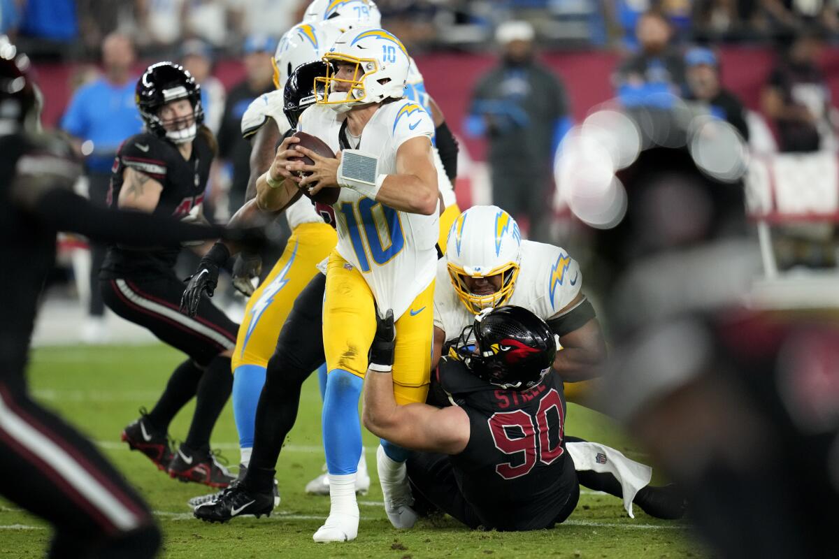 Chargers compelled to accept 5 area targets and a last-second loss to Cardinals Chargers compelled to accept 5 area targets and a last-second loss to Cardinals