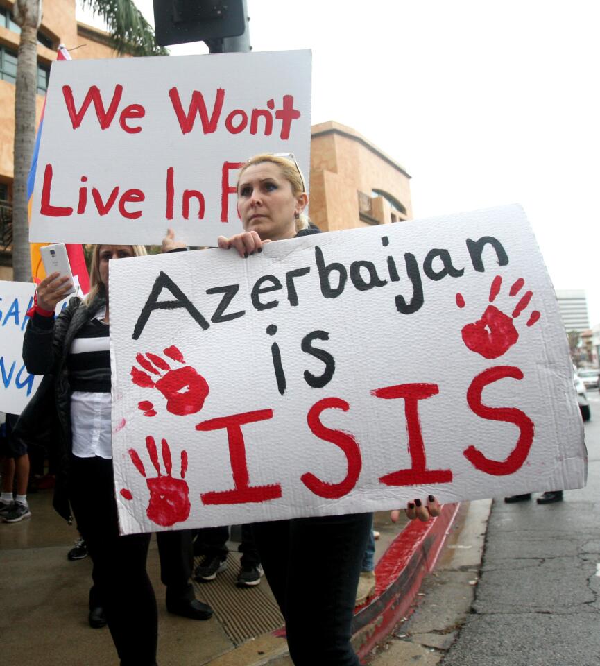 Photo Gallery: Armenians protest at Azerbaijan consulate over Nagorno-Karabakh attacks