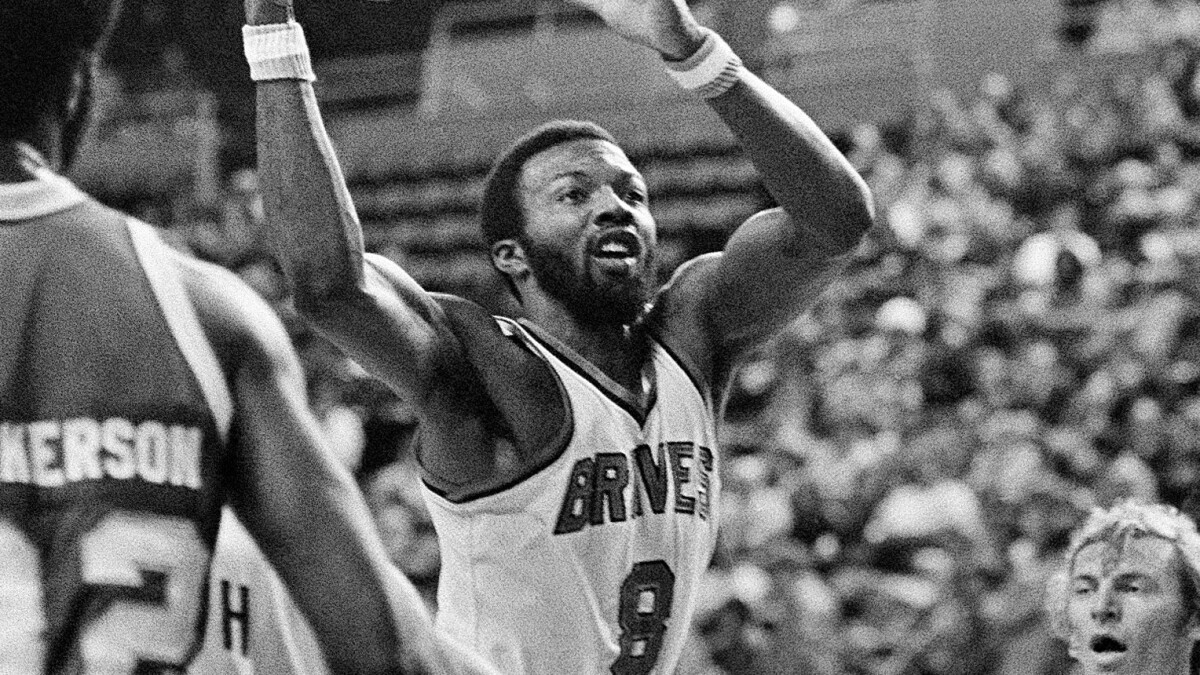 Aba Star Marvin Barnes Dead At 62 Los Angeles Times Aba Star Marvin Barnes Dead At 62 Los Angeles Times