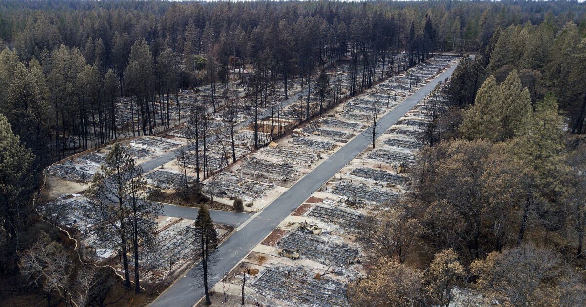 Poor Elderly And Too Frail To Escape Paradise Fire Killed The Most Vulnerable Residents Los 6848