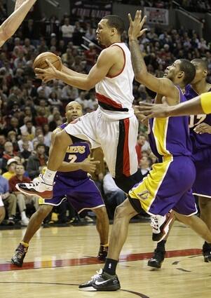 Derek Fisher, Brandon Roy, Trevor Ariza