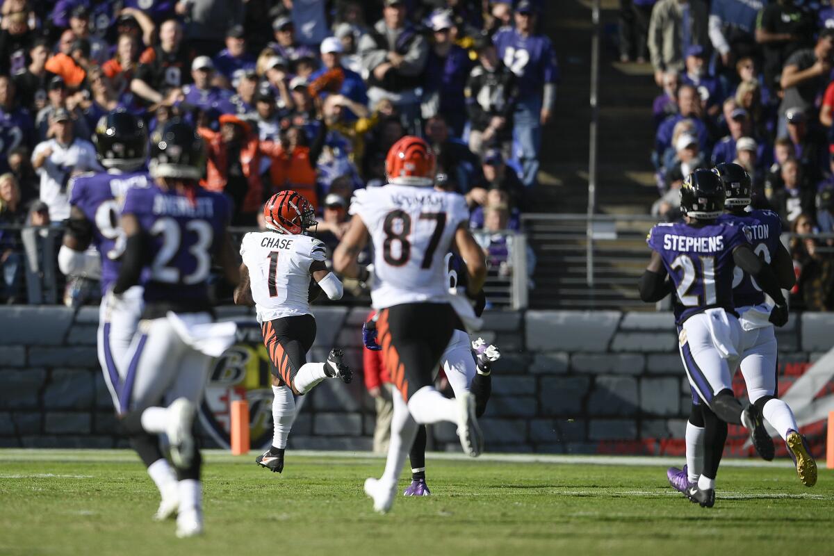 Burrow, Chase lead way as Bengals speed past Ravens 41-17 - The San Diego  Union-Tribune