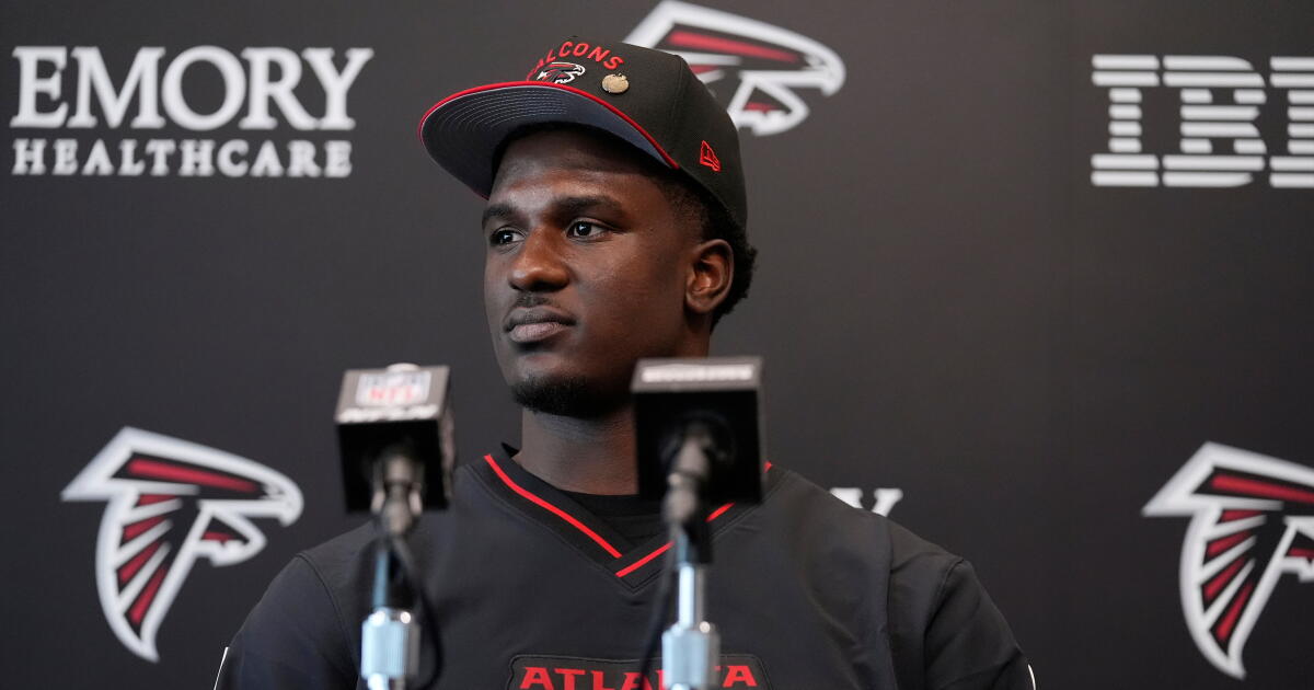 NFL Suspends Falcons' James Pearce Jr. After Domestic Dispute with WNBA Player: A Review of the Incident and Its Implications