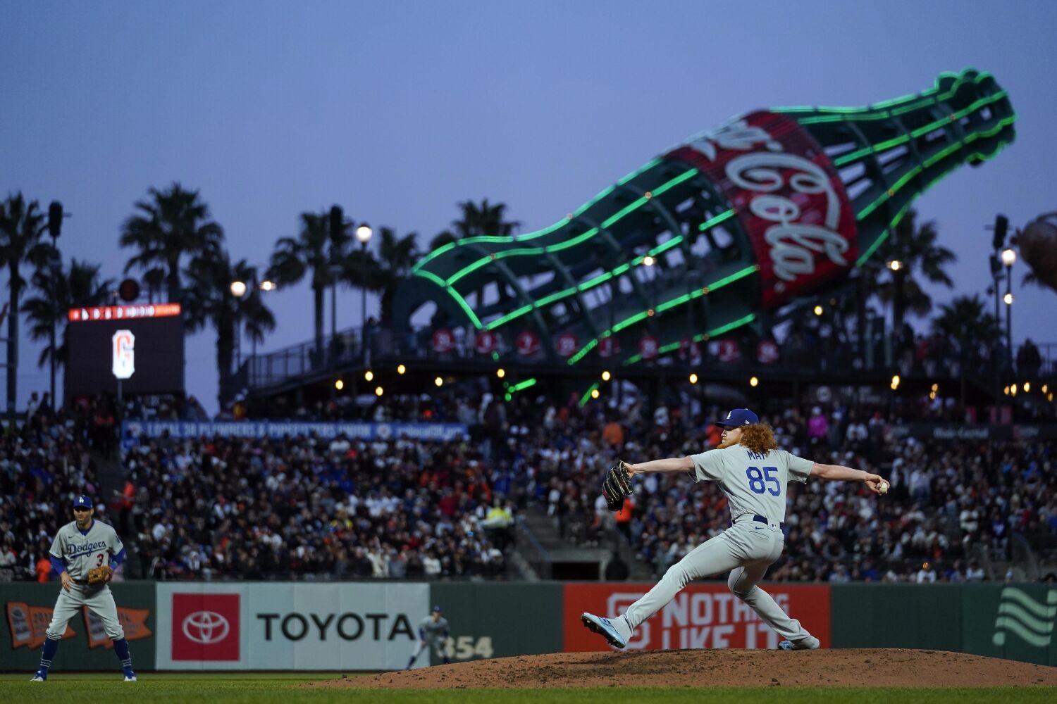 Dodgers-Giants rivalry: Has friendly familiarity replaced icy hostility?