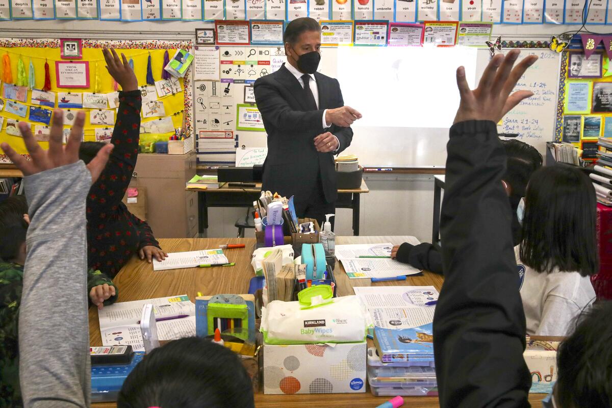L.A. schools Supt. Alberto Carvalho address students in a fifth-grade class.