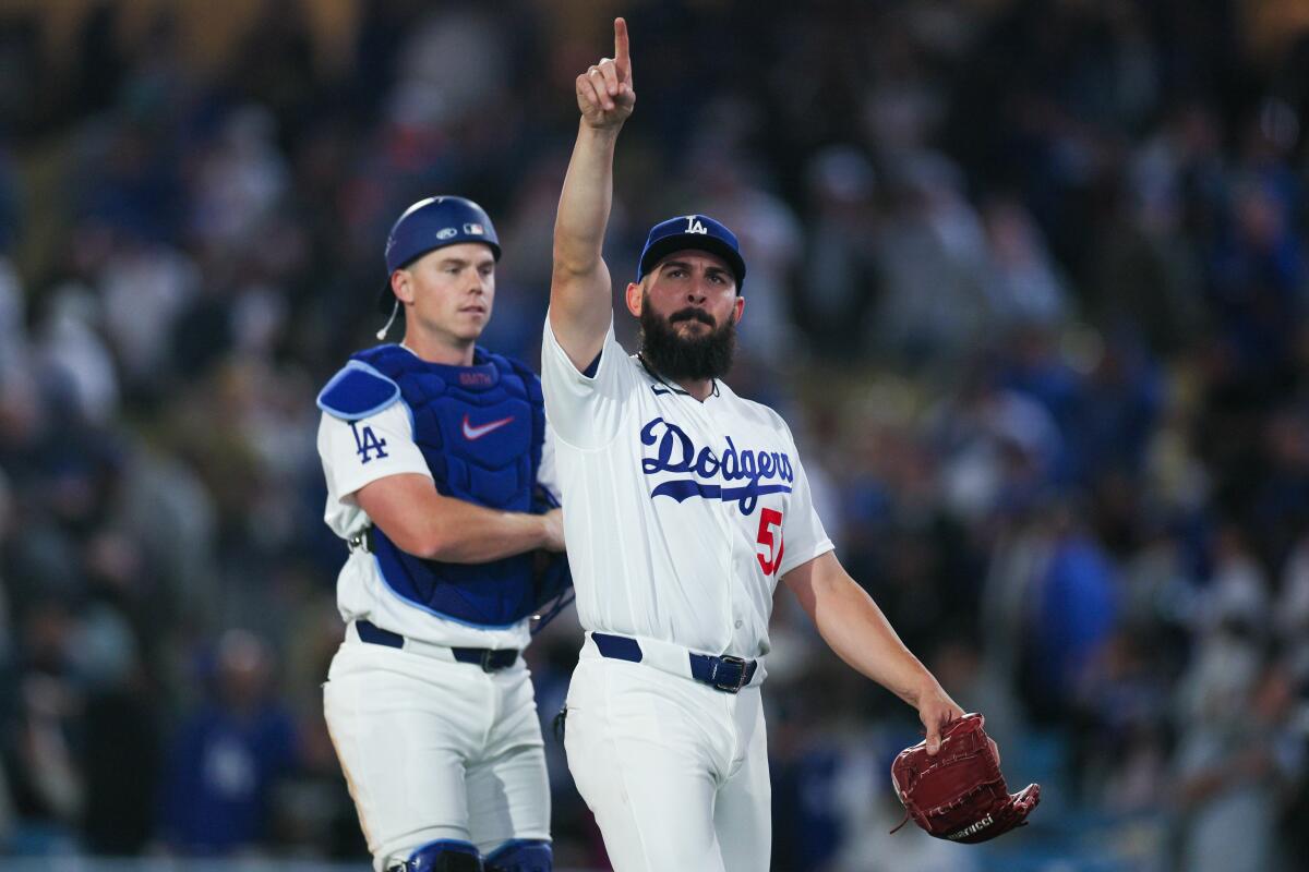 Alex Vesia closes out Dodgers' victory - Los Angeles Times
