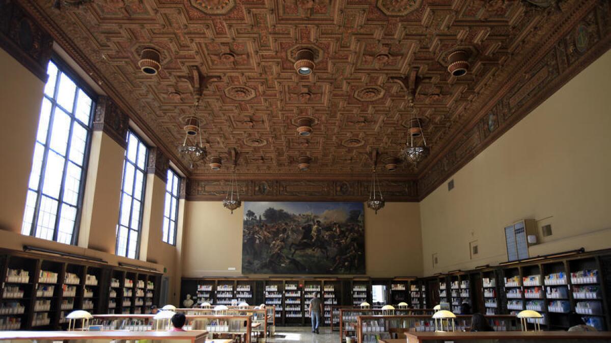 PIE DE FOTO: Una de las salas de lectura en UC Berkeley. La casa de estudios fue calificada como la mejor universidad pública de la nación por la U.S News y el World Report.