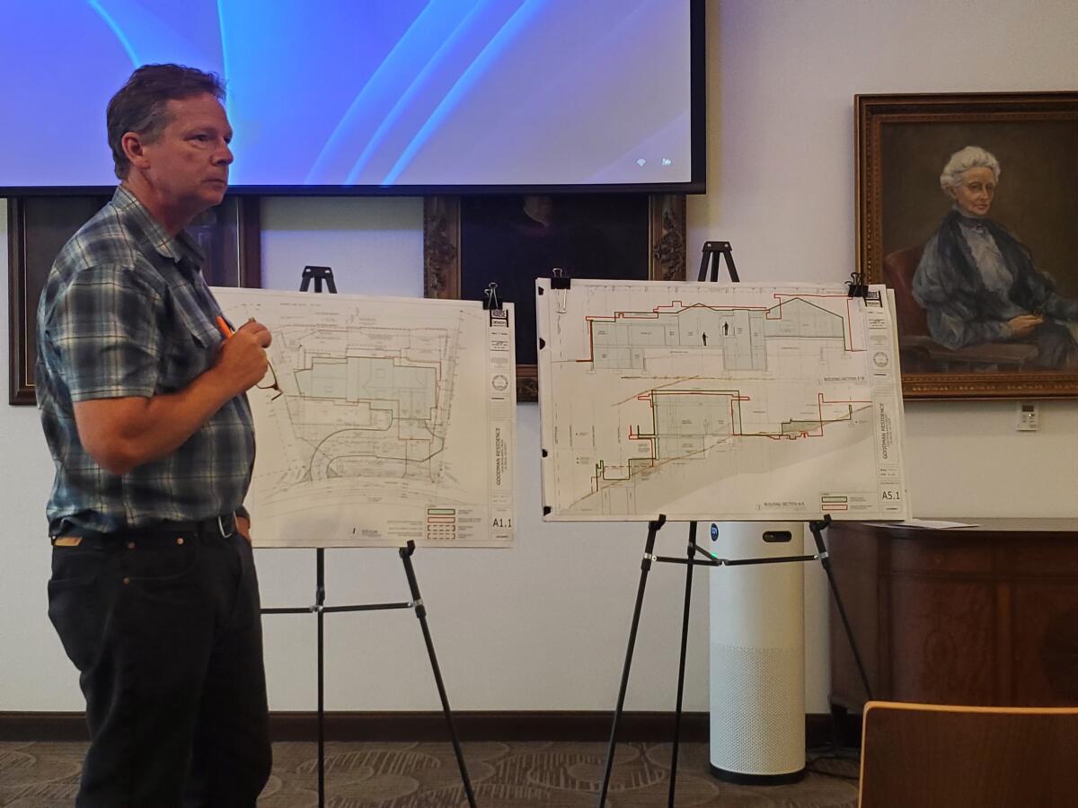 Architect Mark House presents revised plans for a house at 1028 Muirlands Drive.