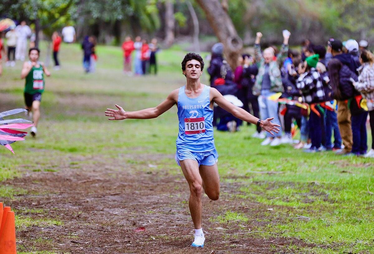 অনন্যা বলরামন মেয়েদের ১ম সিটি বিভাগে ক্রস কান্ট্রি চ্যাম্পিয়ন হিসাবে পুনরাবৃত্তি করেছেন অনন্যা বলরামন মেয়েদের ১ম সিটি বিভাগে ক্রস কান্ট্রি চ্যাম্পিয়ন হিসাবে পুনরাবৃত্তি করেছেন