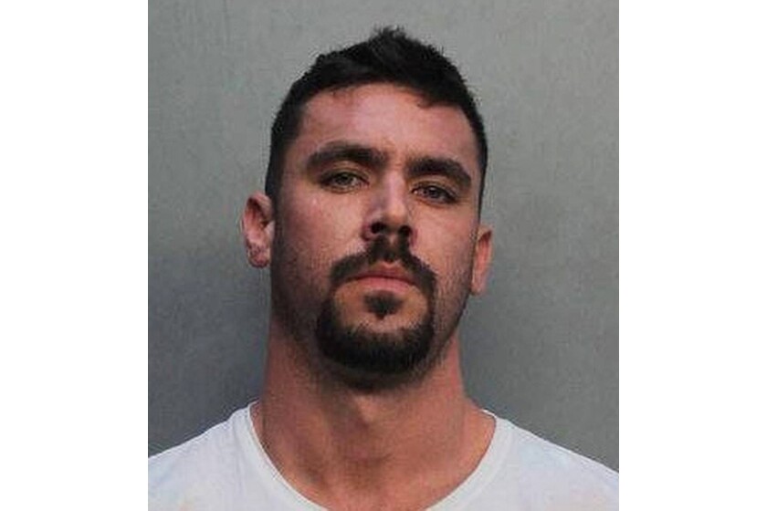 Florida man accused of lying for $3.9 million in COVID loans - Los ...