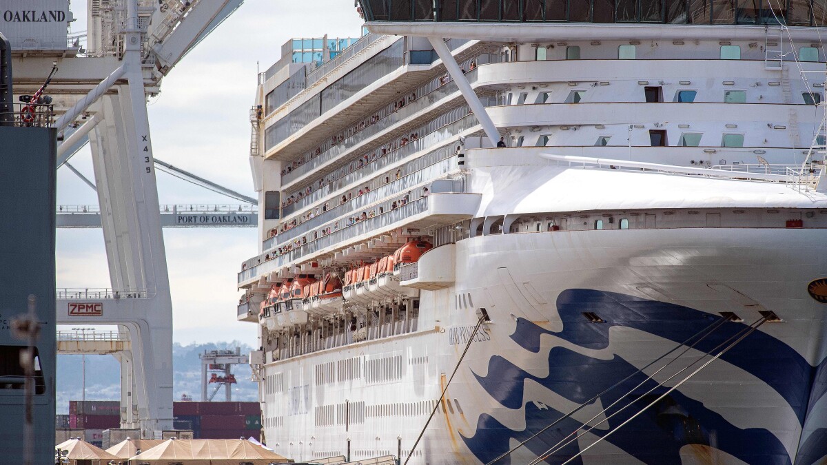 Coronavirus Aside Cruise Fans Book Trips For Next Year Los Angeles Times
