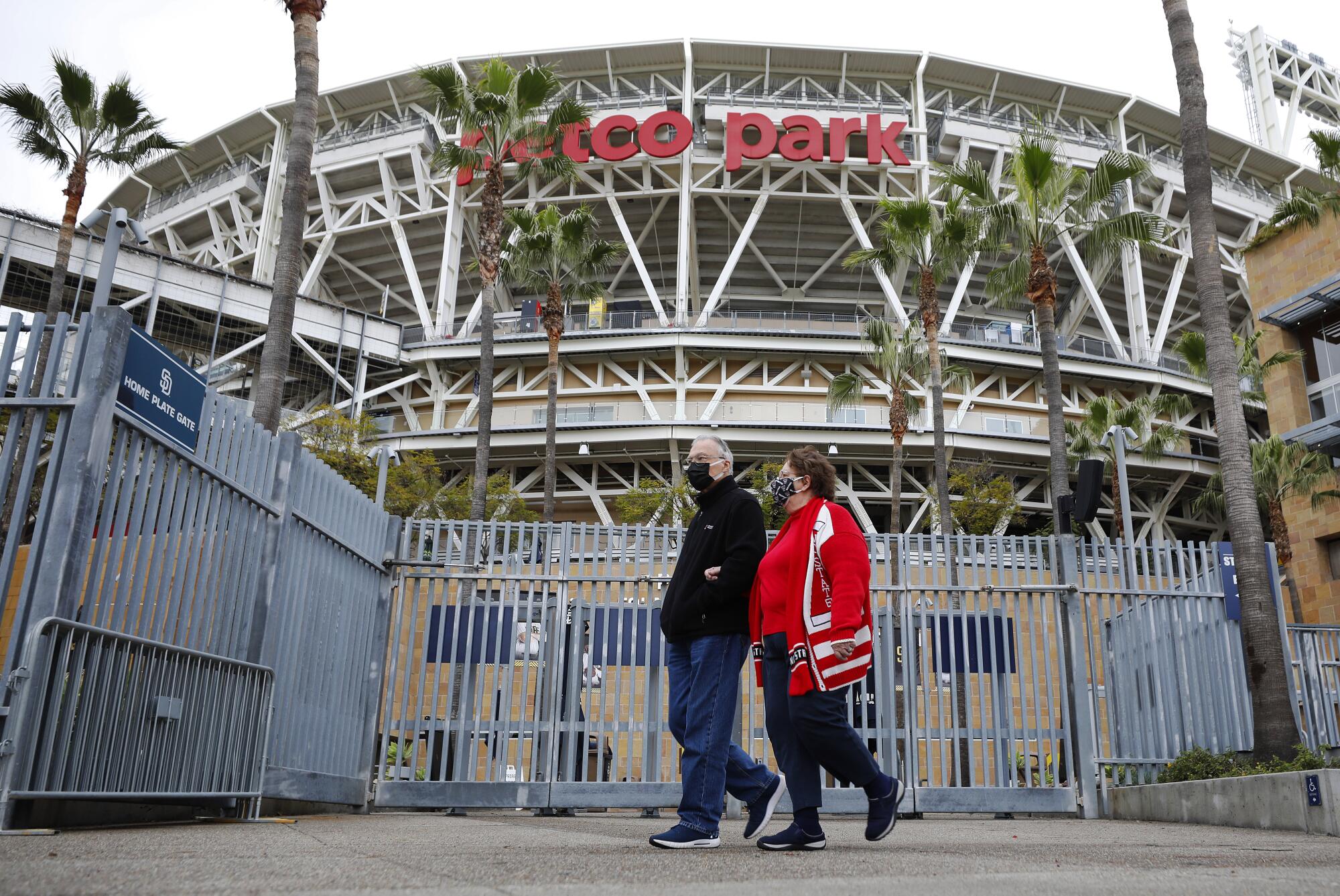 Holiday Bowl: How Petco Park landed the game, and what you should