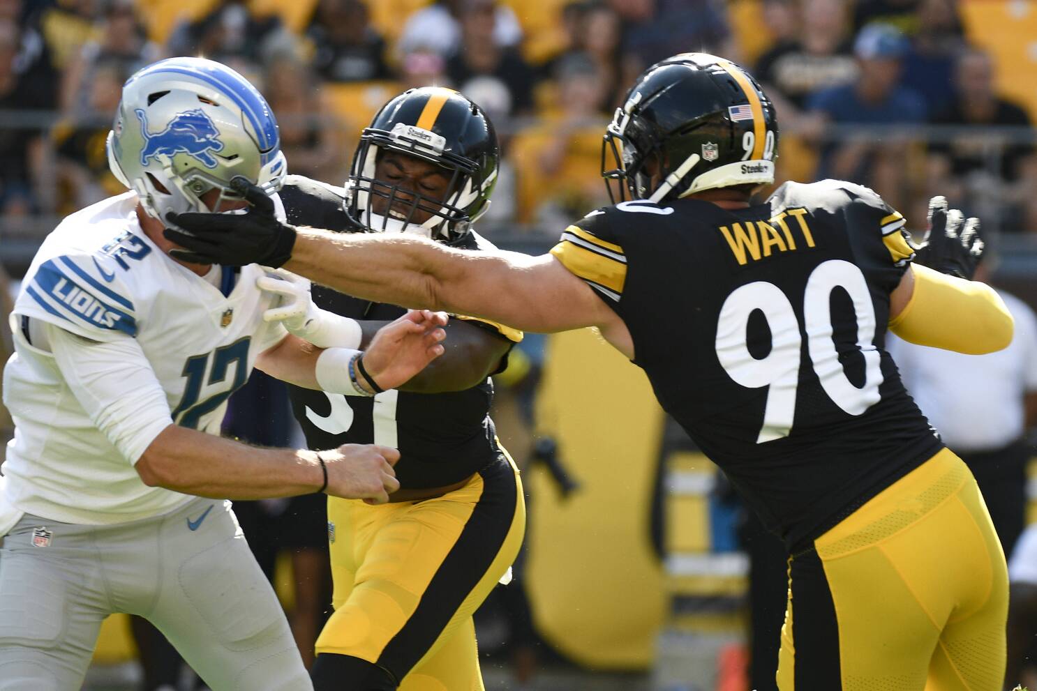 Steelers pick play should have been penalty, referee explains