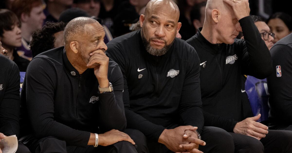 Lakers entlassen Trainer Darvin Ham nach der Playoff-Niederlage