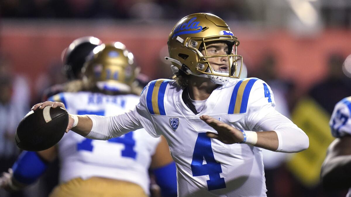 UCLA quarterback Ethan Garbers (4) throws a pass against Utah in 2021.