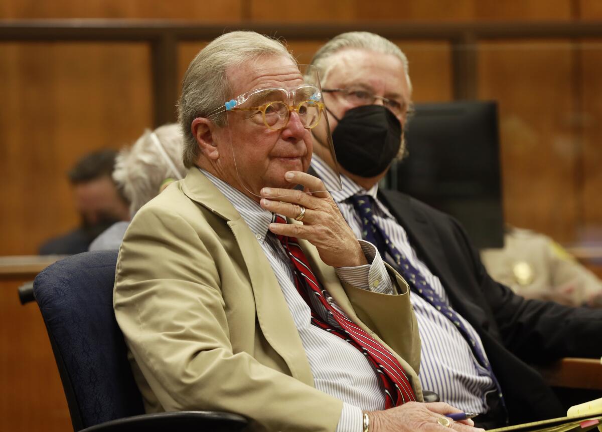 Robert Durst defense attorneys, Dick DeGuerin, left, and David Chesnoff, right.