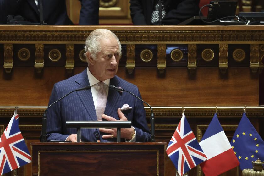 El rey de Inglaterra, Carlos III, se dirige al pleno del parlamento francés en el Senado de Francia, el jueves 21 de septiembre de 2023 en París. ( Emmanuel Dunand, Pool via AP)