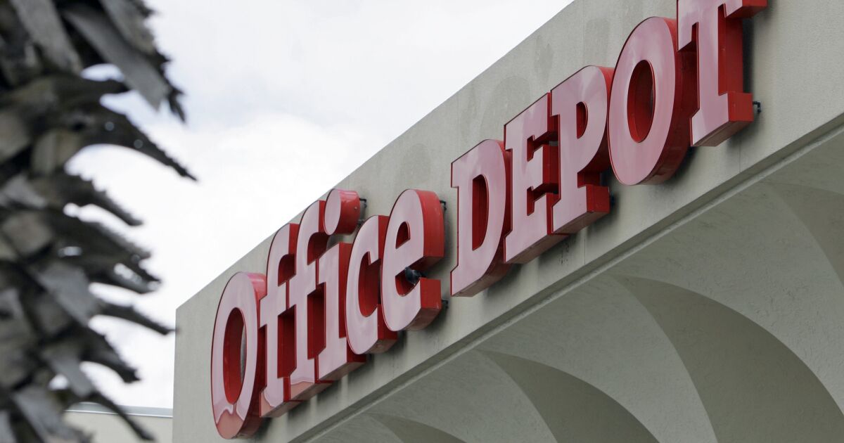 Office Depot to close 400 stores after acquiring rival OfficeMax - Los  Angeles Times