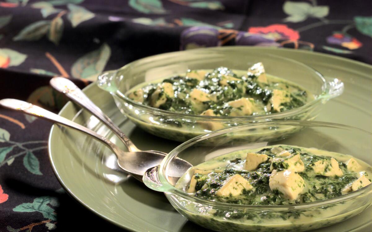 Ginger Creamed Spinach With Tofu