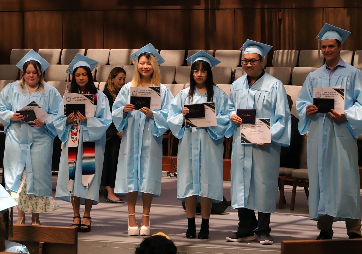 Cloud Campus graduates are all smiles.