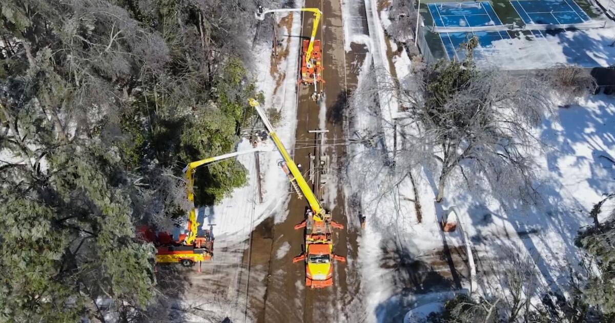 Crews race to restore power, open roads as the U.S. South braces for another blast of dangerous cold