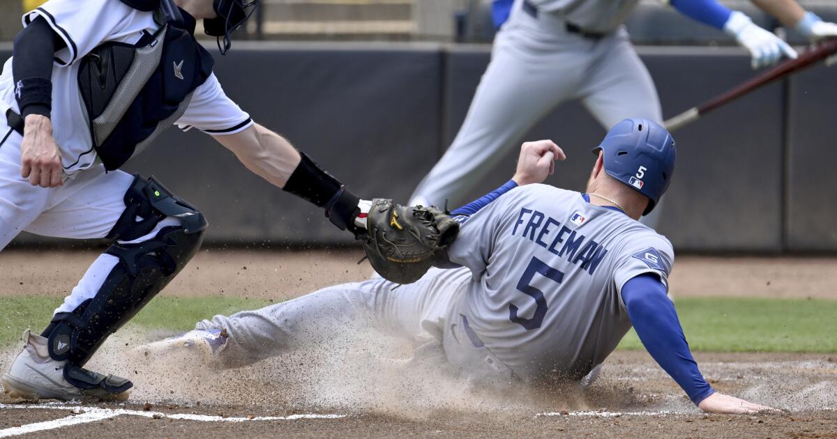 The Dodgers make enough offense to pass the rays of Tampa Bay The Dodgers make enough offense to pass the rays of Tampa Bay