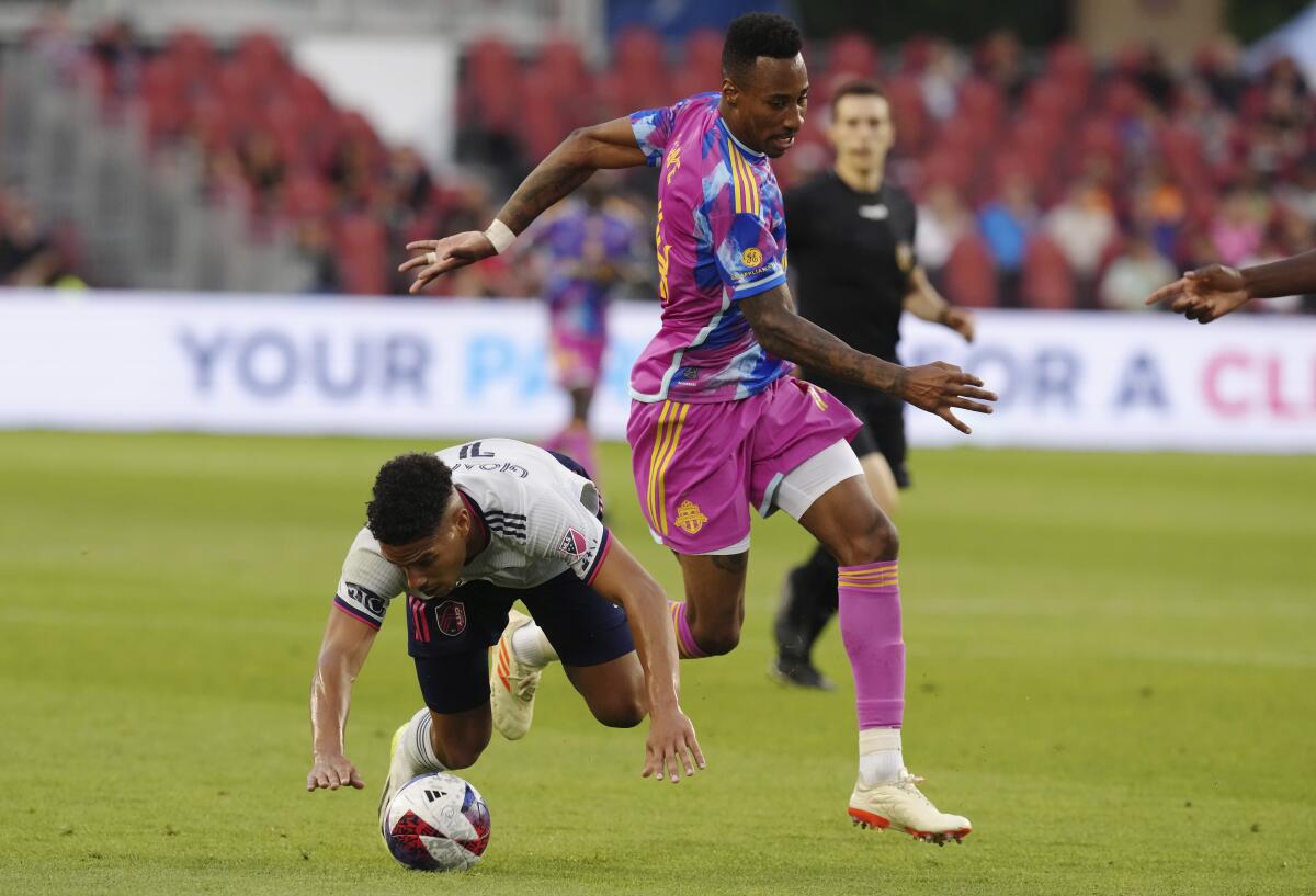 Minnesota United defeats St. Louis CIty SC 1-0