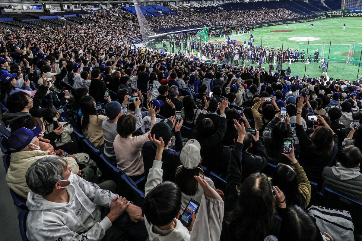 Dodgers’ Tokyo Sequence journey confirms the staff’s ‘overwhelming’ maintain on Japan Dodgers’ Tokyo Sequence journey confirms the staff’s ‘overwhelming’ maintain on Japan