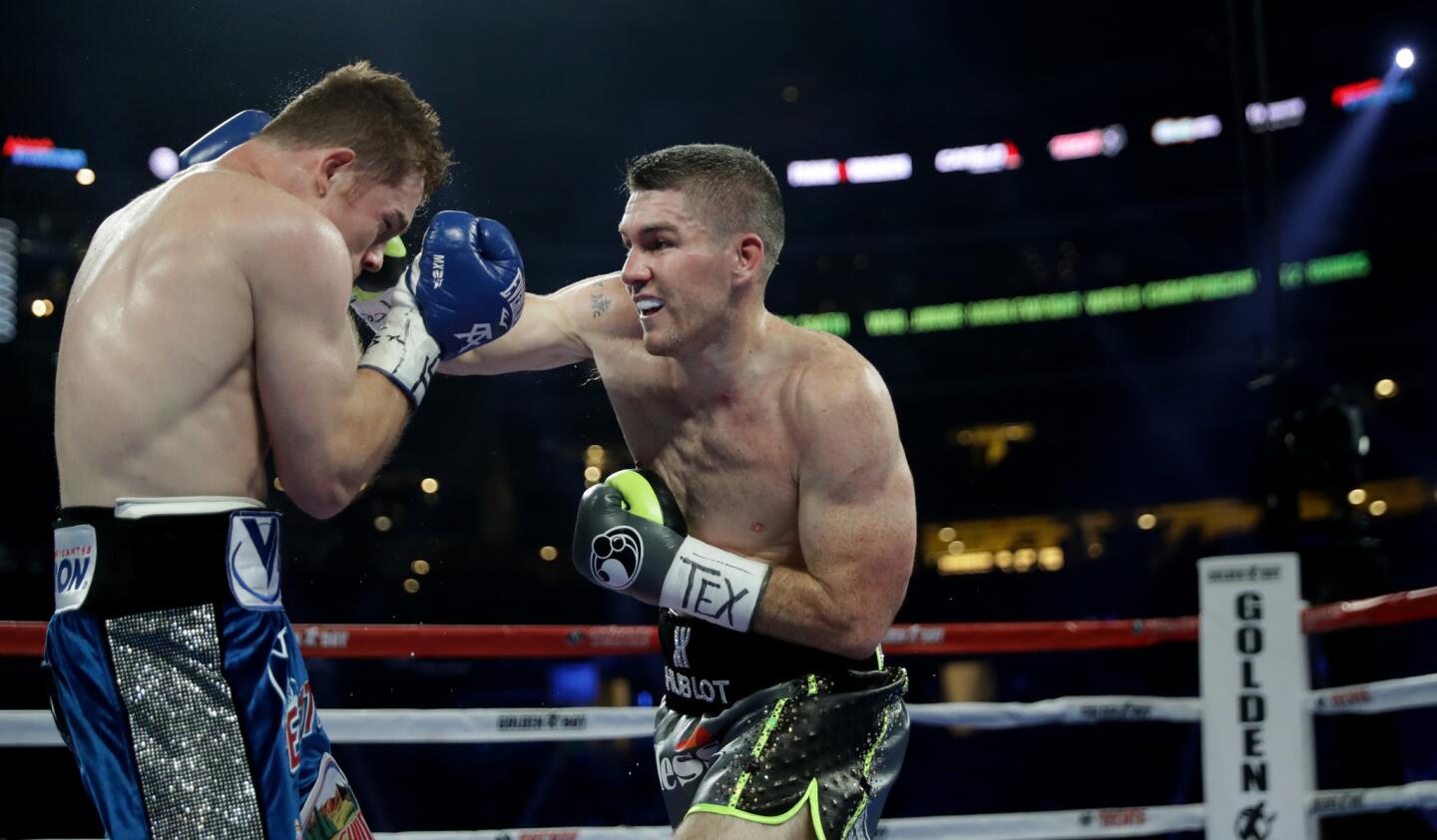 Canelo Alvarez v Liam Smith