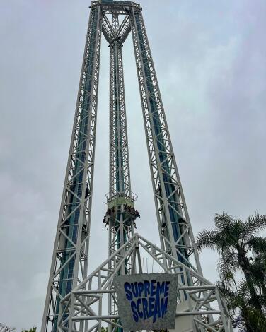 The Supreme Scream at Knott's Berry Farm.