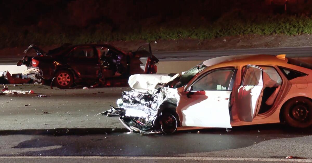 One dead and five injured in early Sunday morning crash near Griffith Park